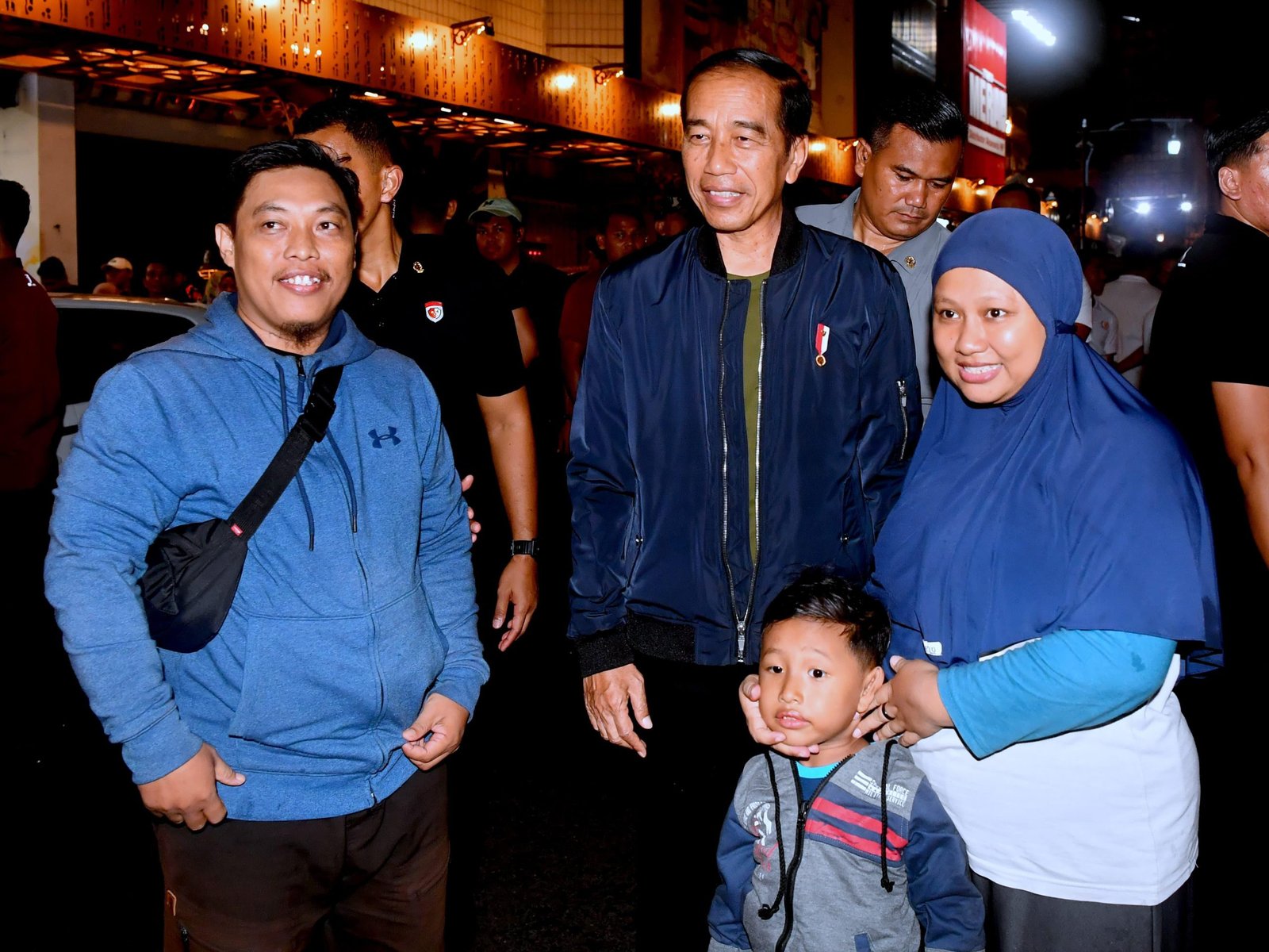 Malam Tahun Baru 2024, Presiden Jokowi Sapa Masyarakat di Kota Surakarta