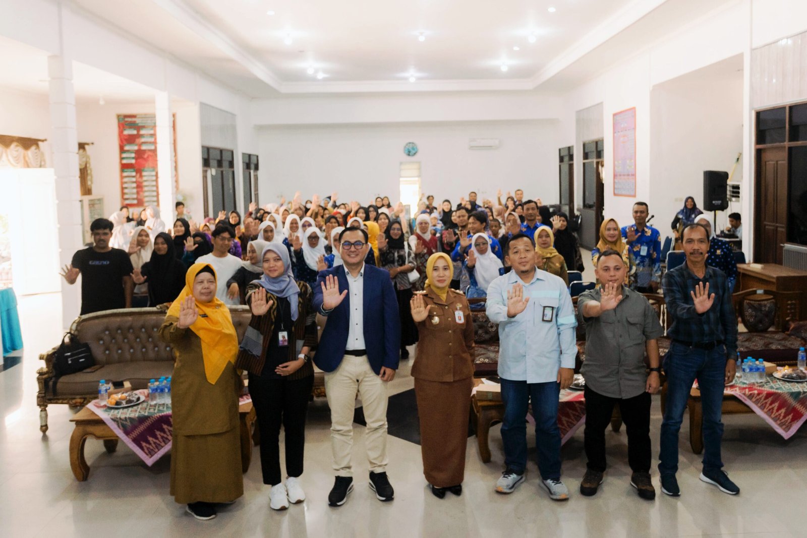 Seminar Parenting dan Stunting di Tanah Bumbu. Foto-Istimewa.