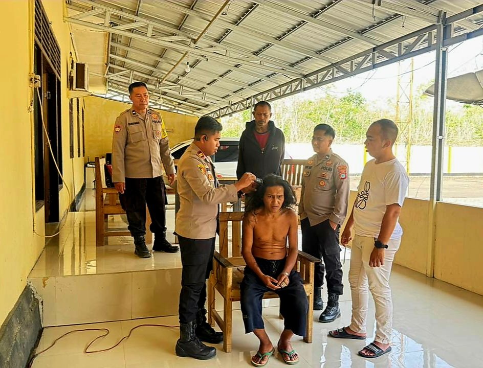 Polsek Sungai Loban Amankan ODGJ yang Mengamuk di Desa Batu Meranti