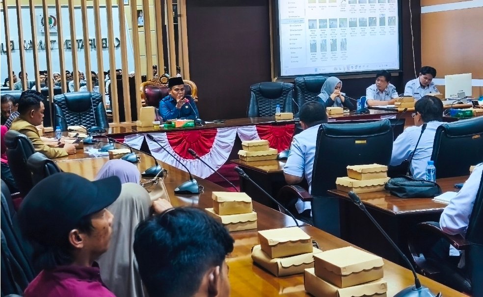 DPRD Tanah Bumbu Mediasi Perbedaan Klaim Lahan Dugaan Pencemaran Lingkungan