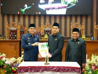 Paripurna DPRD Tanah Bumbu Bahas Tindak Lanjut Rekomendasi LKPJ 2025