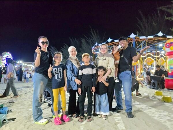 Serunya Wahana Bermain Pesona Budaya Mappanre Ri Tasi’e di Pagatan