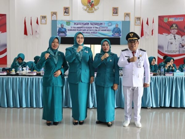 Andi Irmayani Kukuhkan Ketua PKK Kusan Hulu, Tekankan Peran Strategis Pemberdayaan Keluarga