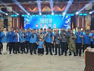 H. Muhidin Hadiri Pelantikan Pengurus DPD KNPI Kalsel 2026-2029