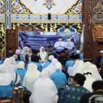 239 Jamaah Calon Haji Tanah Bumbu Resmi Dilepas, Bupati Titip Doa untuk Daerah