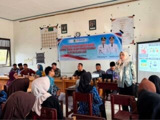 Pemkab Tanah Bumbu Sosialisasikan Bela Negara dan Literasi Digital di Mantewe