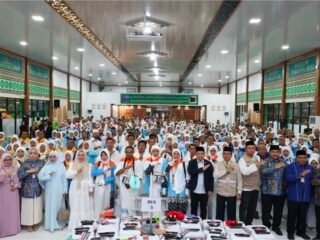 356 Jemaah Haji Kloter BDJ 13 Asal Tanah Bumbu dan Kotabaru Dilepas ke Tanah Suci