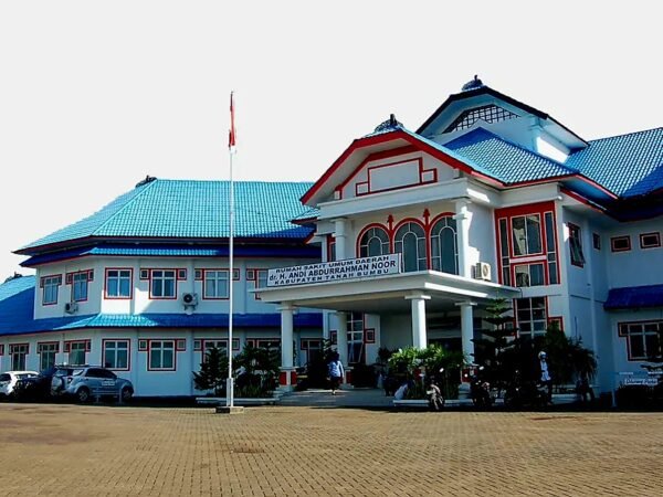 Bupati Andi Rudi Latif Beri Atensi Kasus Kecelakaan Maut di Batulicin, Biaya Pengobatan Korban Ditanggung