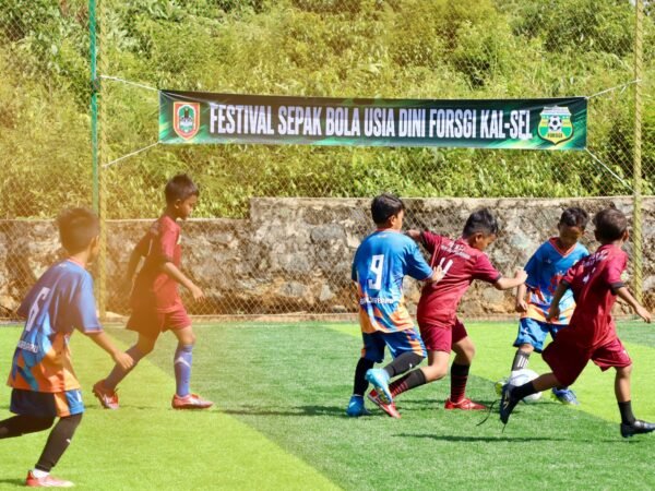 Festival Sepak Bola Usia Dini U-10 dan U-12 Resmi Bergulir, Dispora Kalsel Dorong Pembinaan Atlet Sejak Dini