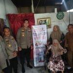 Sambut Hari Bhayangkara ke-80, Polres Tanah Bumbu Salurkan Kursi Roda dan Sembako untuk Warga Lansia