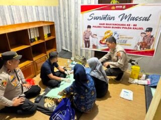 Khitanan Massal Gratis Polsek Batulicin, Wujud Kepedulian Polri kepada Masyarakat di Hari Bhayangkara ke-80