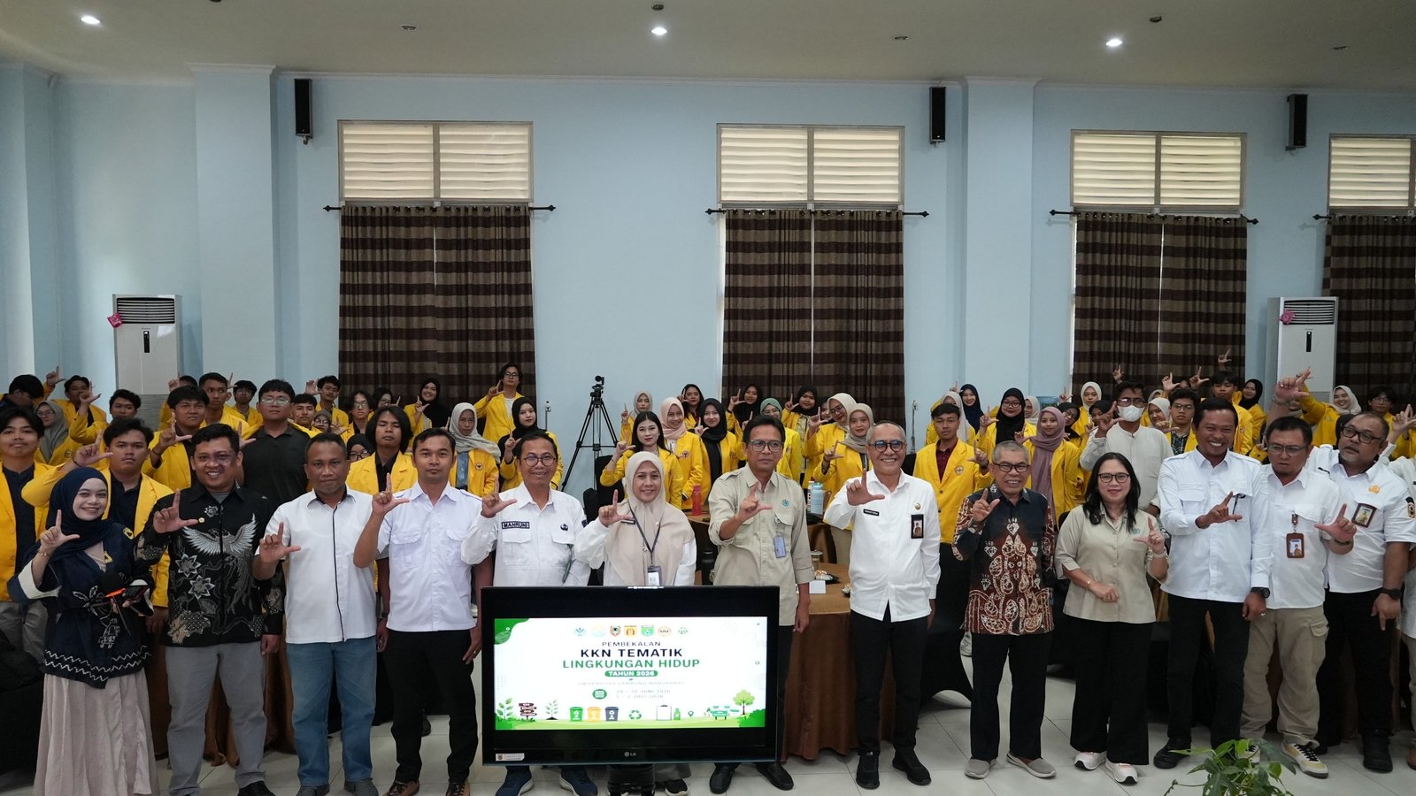 DLH Kalsel Bekali 534 Mahasiswa KKN Tematik untuk Perkuat Pengelolaan Sampah Berbasis Masyarakat