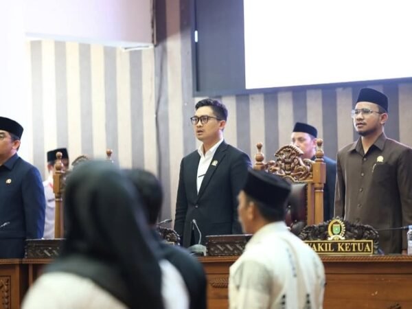 Fraksi PDI Perjuangan Setujui Raperda APBD 2025, Soroti SILPA dan Serapan Anggaran