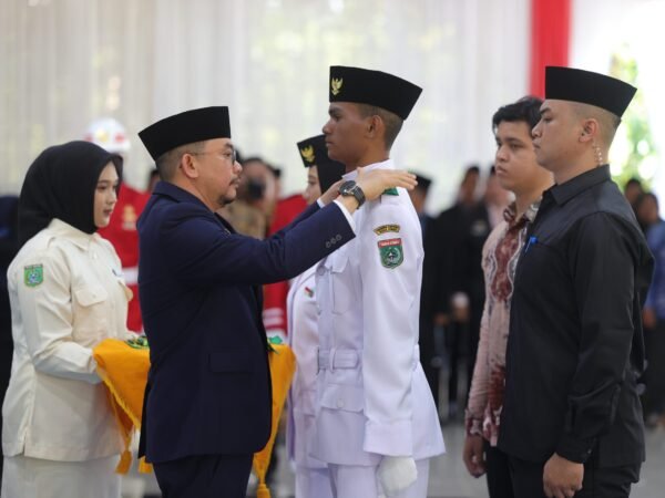 Bupati Andi Rudi Latif Kukuhkan Paskibraka Angkatan 23 Tanah Bumbu Tahun 2026