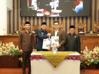 Pemkab dan DPRD Tanah Bumbu Sepakati KUA-PPAS Tahun Anggaran 2027