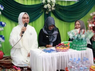 Maulid di TK RA Darul Azhar, Bunda PAUD Tanah Bumbu Tekankan Keteladanan Nabi Sejak Dini