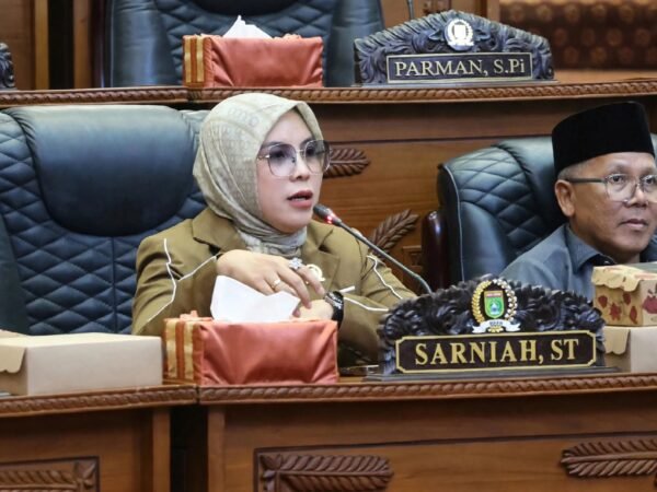 RDP DPRD Tanah Bumbu, Hj Sarniah Dorong Solusi Perselisihan Warga Dadap Kusan Raya