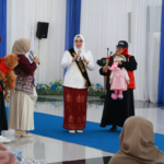 Bunda Literasi Tanah Bumbu Ajak Kader Posyandu Tanamkan Minat Baca Lewat Mendongeng