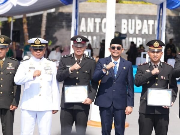 Bupati Tanah Bumbu Apresiasi Personel Polres Berprestasi dalam Pemberantasan Narkotika