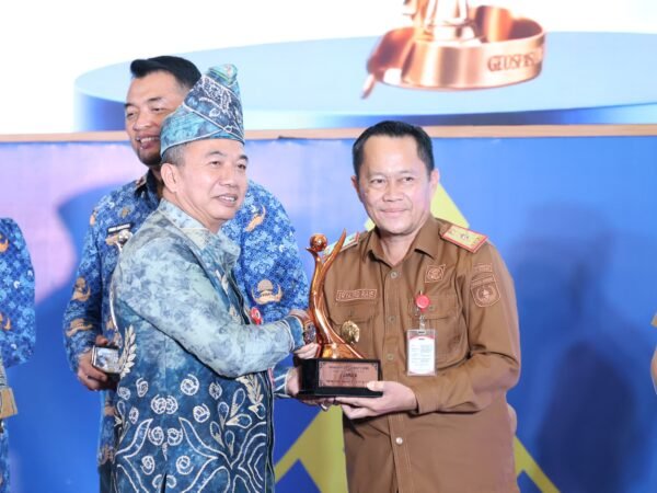 Pemkab Tanah Bumbu Sabet Juara Tiga Geospasial Banua Award 2026